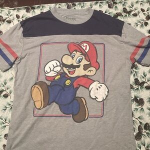 Super Mario Kids Graphic Tee - Gray and Red